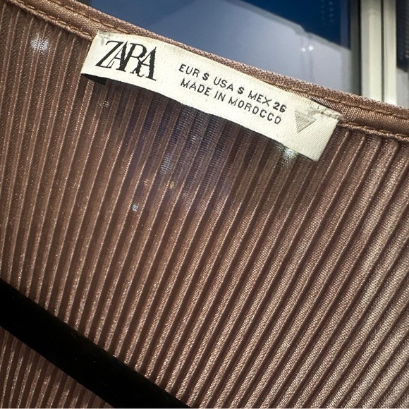 ZARA Ribbed Blouse - Picture 4 of 4